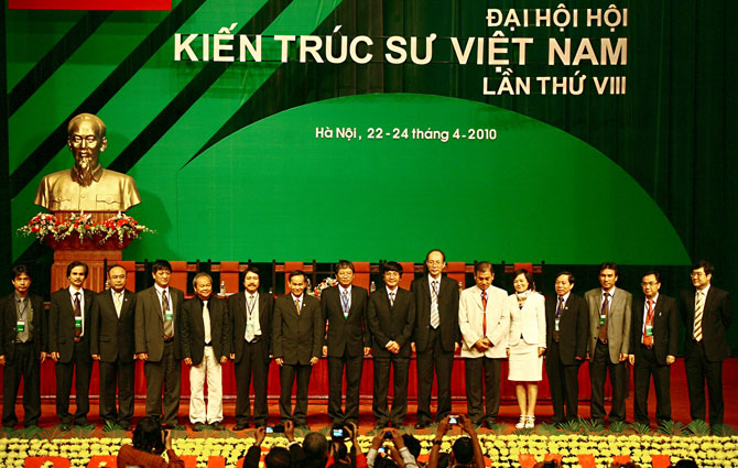 KTS Nguyễn Tấn Vạn tái đắc cử Chủ tịch Hội Kiến trúc sư Việt Nam